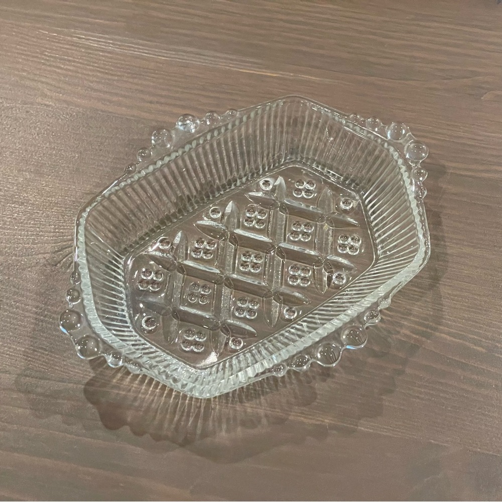 Vintage Anchor Hocking Glass Bon-Bon / Nut Tray Pattern #125 Beaded Handles